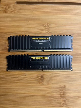 Memoria RAM Corsair Vengeance LPX 16GB DDR4