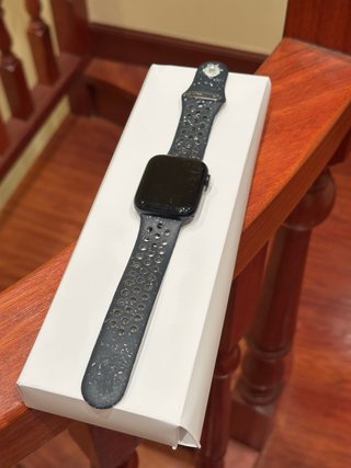 Apple Watch SE 2 GPS + Cellular LTE