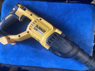 Martillo Perforador Dewalt DCH133 18V