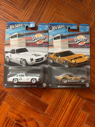 Hot Wheels Vintage Racing Club 2 Coches
