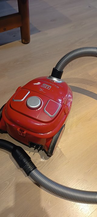 Aspirador Rowenta Compact Ergo 2000W