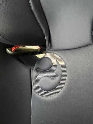 Silla de coche negra
