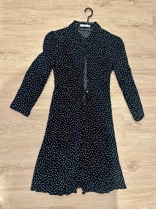 Vestido camisero de lunares