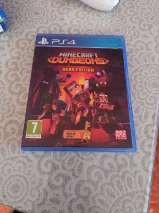Minecraft Dungeons Hero Edition PS4
