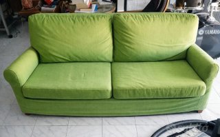 Divano letto Ikea Ektorp verde, prezzo trattabile.
