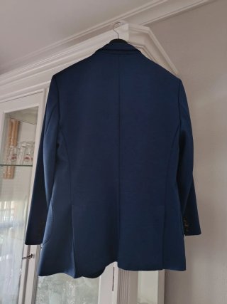 Americana de caballero azul talla 48