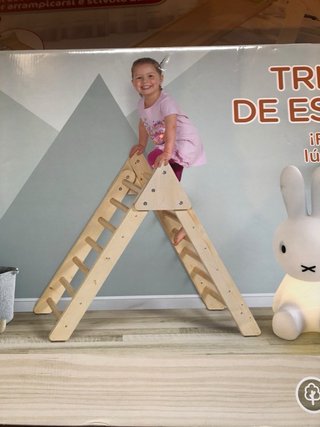 Pirámide con Tobogán Infantil