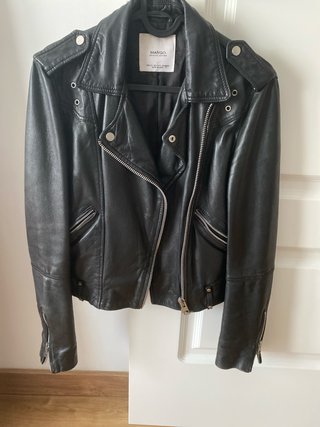 Chaqueta de piel Mango negra Talla XS