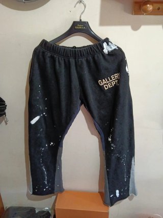 Gallery Dept. Pantalones Acampanados