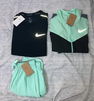 Conjunto Nike Running 3 Piezas