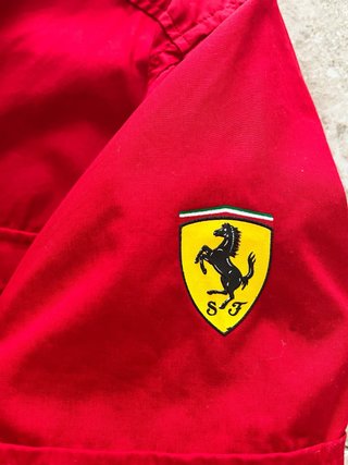 Camisa Ferrari producto oficial.