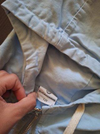 Felpa con cappuccio azzurra