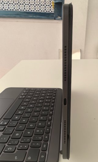 iPad Pro 11 M4 256GB + Magic Keyboard