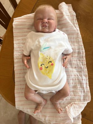 Bebé Reborn con certificado