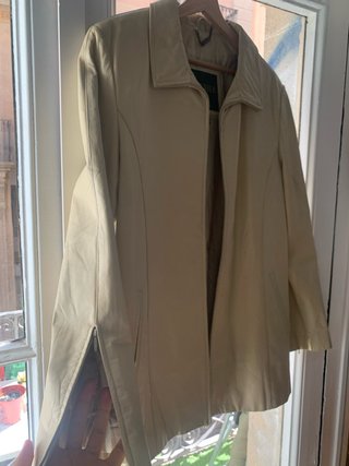 Chaqueta de cuero vintage beige