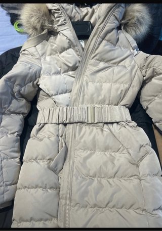 Plumífero Zara Beige Talla XS.