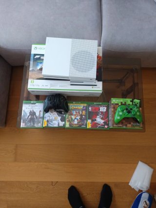 Xbox One S 1TB Blanca + Juegos+ Mandos