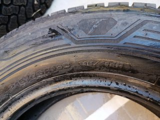 Neumático Goodyear Vector 4Seasons Cargo 215/75/16