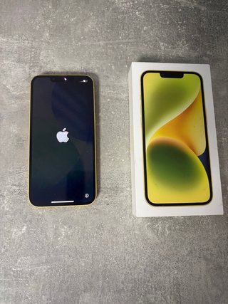 iPhone 14 Dorado