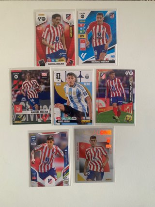 Lote de Cromos de Nahuel Molina