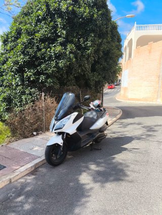 Kymco Super Dink 300