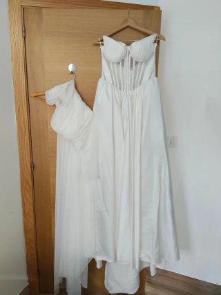 Vestido de novia artesanal