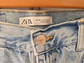 Pantalón vaquero Zara azul talla M