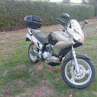 Honda Varadero 125 c.c. Moto Trail