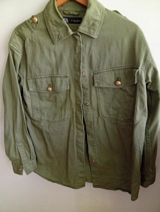 Sobrecamisa Oversize Zara Verde Oliva