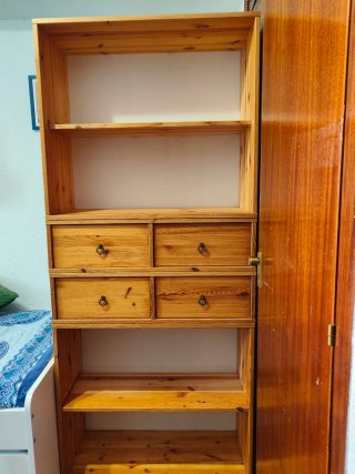 Estantería de Pino Macizo