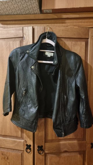 Chaqueta biker Piel Oveja Negra Berska