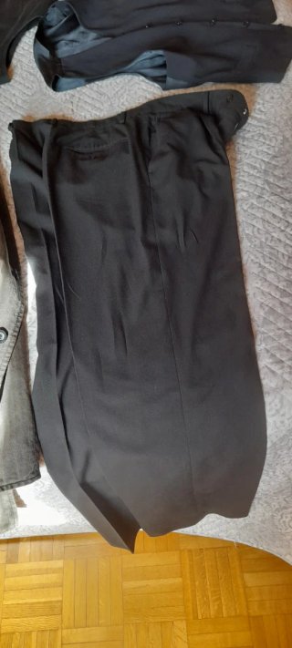 LOTE Chaquetas(2)chalecos(2)pantalón 46 Casual