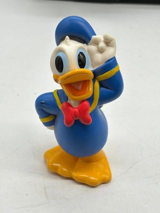 personaggio pupazzetto disney paperino