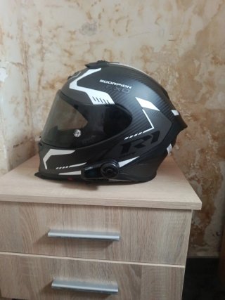 Casco de moto scorpion exo r1 evo carbón