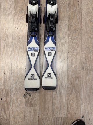 Esquís 160 cm Salomon XDRIVE