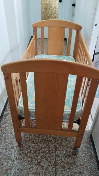 Cuna de Madera para Bebé