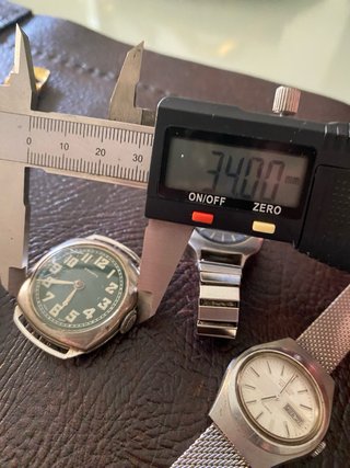 4 Relojes Antiguos