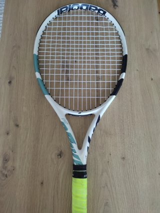Raqueta Babolat EVO Drine Lite grip 1