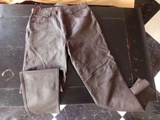 Pantalón de Piel Marrón Talla 50