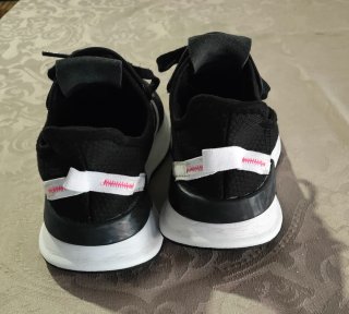 Zapatillas Adidas U_path run Talla 39 1/3