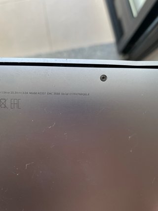 MacBook Air M1 2021 Touch ID