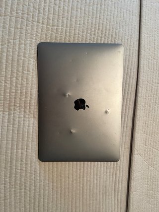 MacBook Air M1 2021 Touch ID