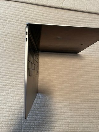 MacBook Air M1 2021 Touch ID