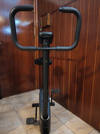 Bicicleta estática Domyos Essential 03