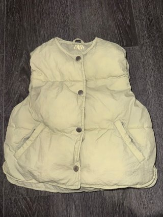 Chaleco acolchado Zara niña  Talla 2 años
