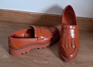 Mocasines con flecos de PIEL #Zara