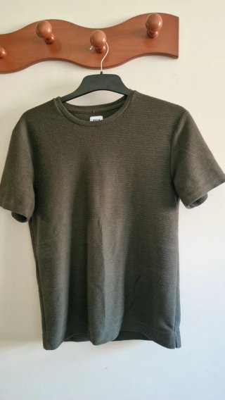 Camiseta ZARA Verde Oliva Talla M