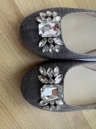 Bailarinas grises con pedrería talla 36