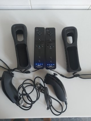2 Mandos Wii Negros con MotionPlus Inside