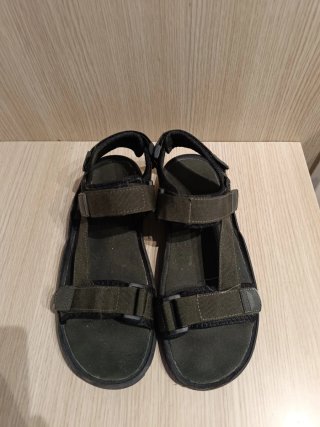 Sandalias verdes